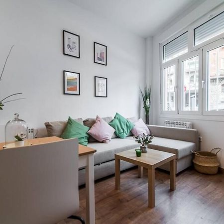 #15Pin-2 Apartamento De Un Dormitorio Plaza Castilla Madrid Kültér fotó