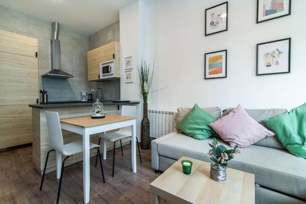 #15Pin-2 Apartamento De Un Dormitorio Plaza Castilla Madrid Kültér fotó
